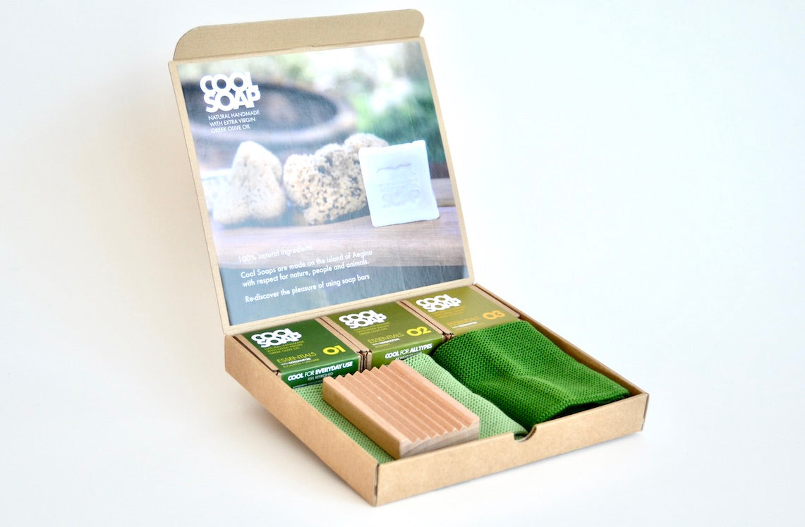 Gift Box with Soaps & Towels | Green