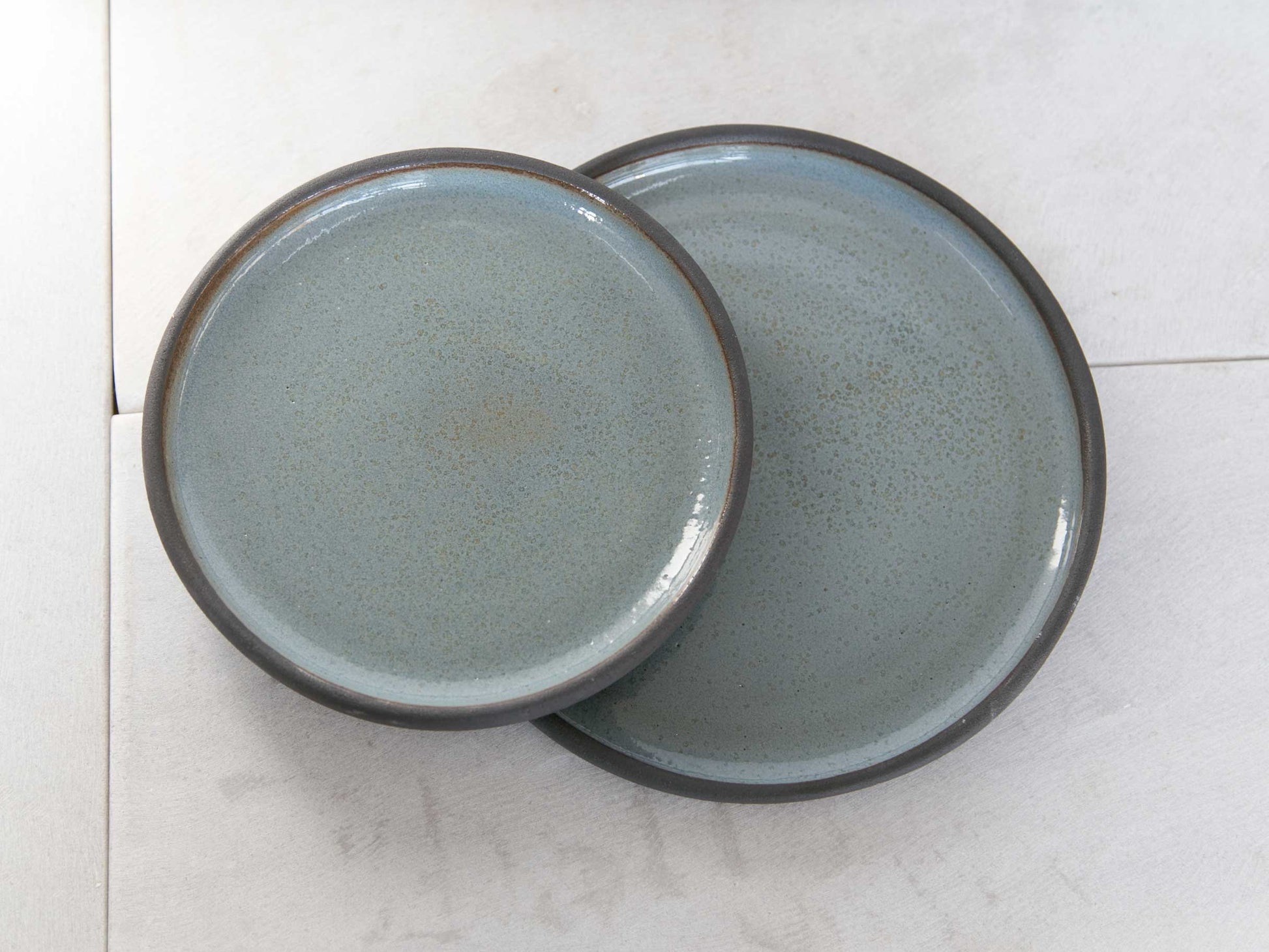 Glazed Stoneware Plates | Black