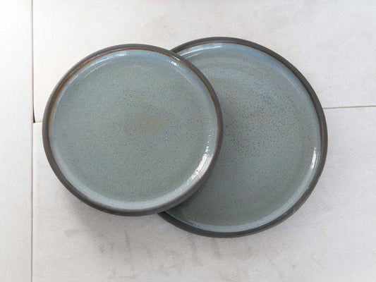 Glazed Stoneware Plates | Black